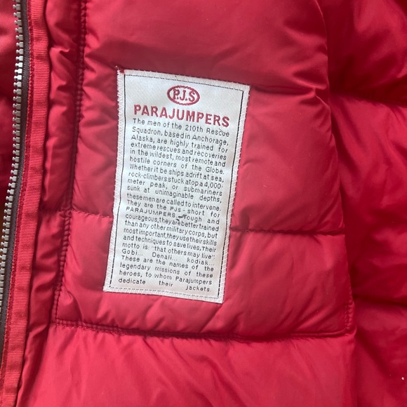 Parajumper Red Winter Coat - Picture 5 of 6